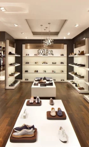 Showroom Quân Tâm